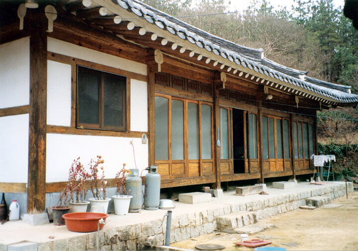 안채
