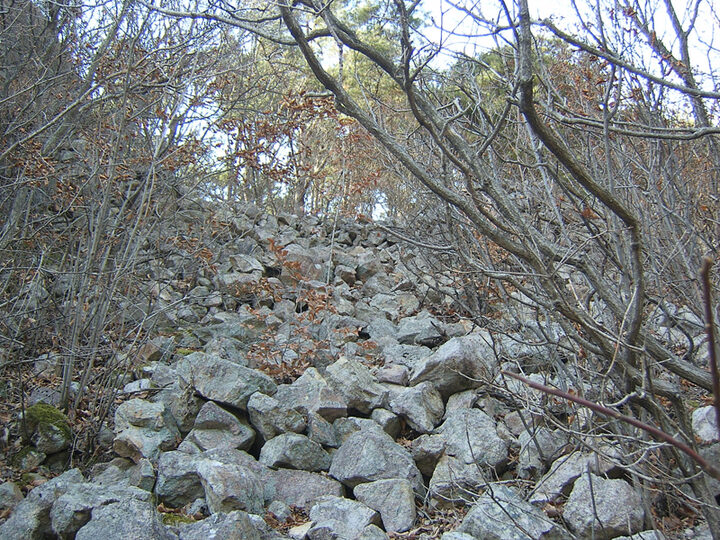 마현산성 근경