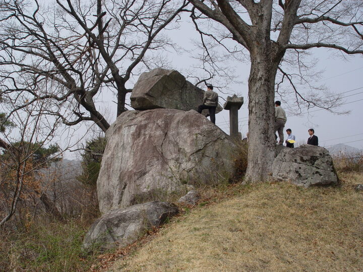 전경 1