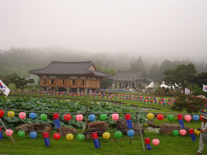법화사 전경