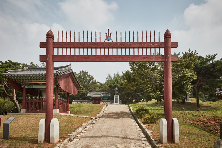 시도기념물  _이대원장군묘및신도비_홍살문