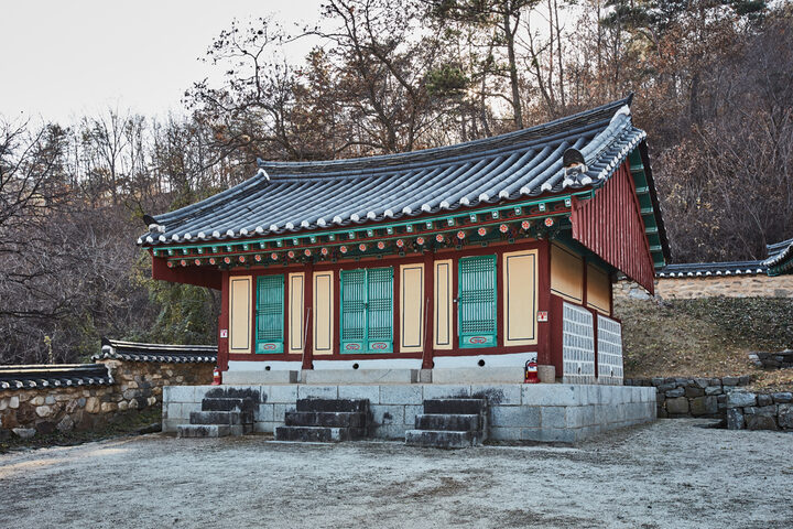 시도기념물  보은 후율사_정측면