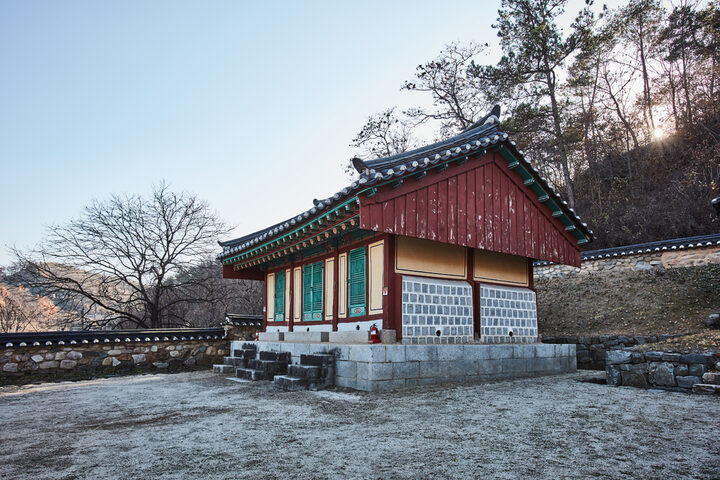 시도기념물  보은 후율사_측면