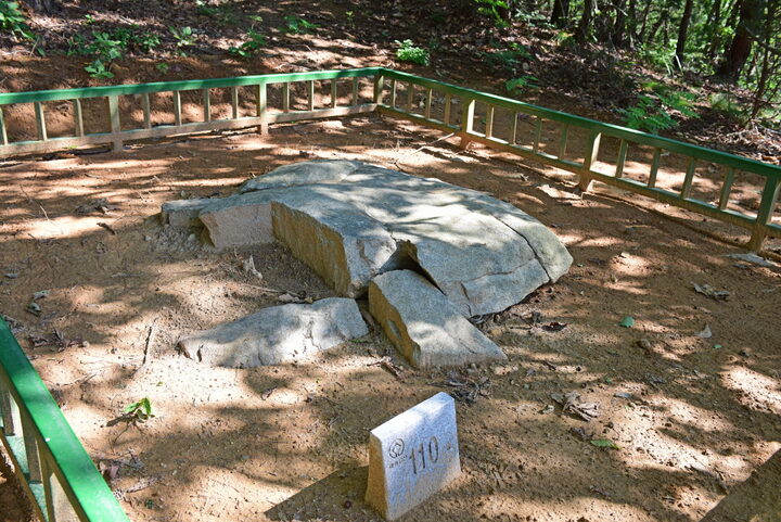 교산리고인돌군
