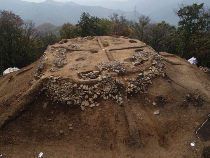 봉수대 발굴모습2