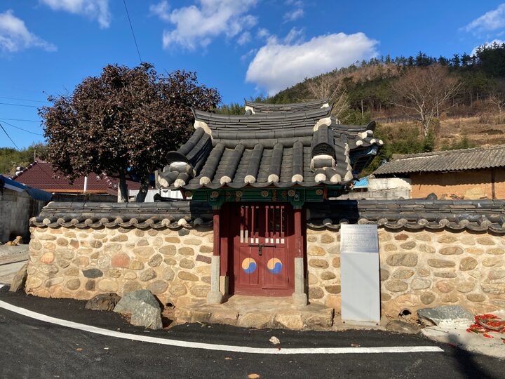 신여량장군정려(고흥군 문화예술과)