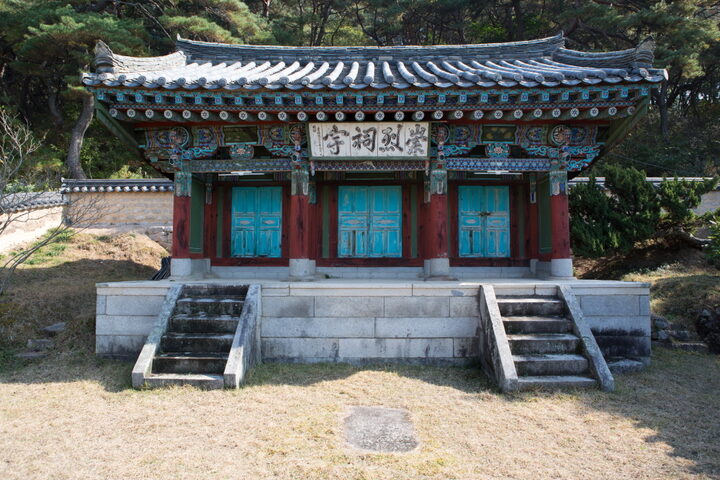 용산서원_사당 전경 (촬영년도 : 2015년)