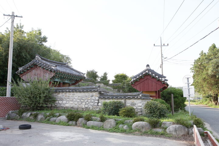 전씨충효문_전경 (촬영년도 : 2015년)