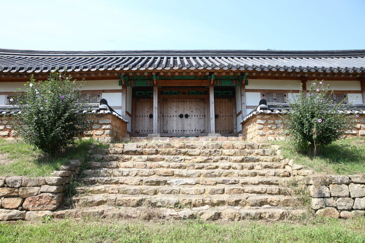 남해당지_삼문 (촬영년도 : 2015년)