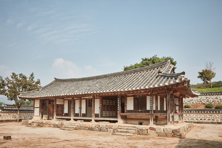 김좌진장군생가지