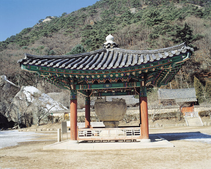 보은 법주사 석련지 전경