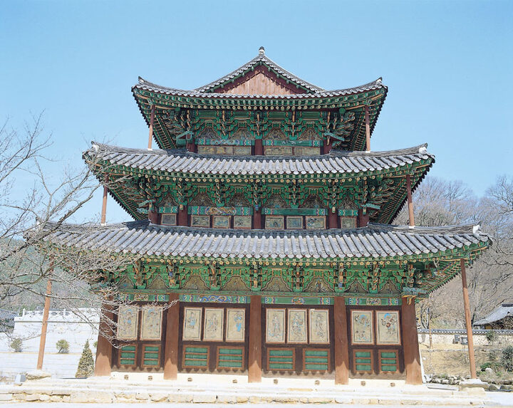 김제 금산사 미륵전 측면