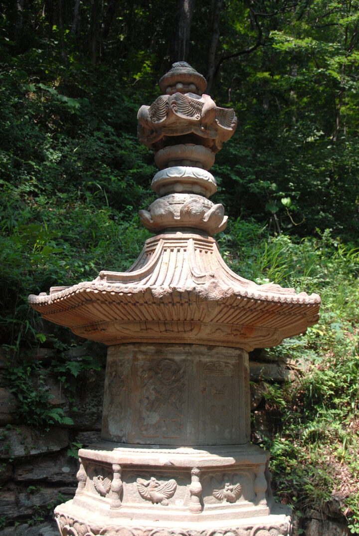 옥개석과 상륜부