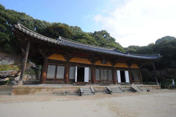 영주 부석사 무량수전 좌측