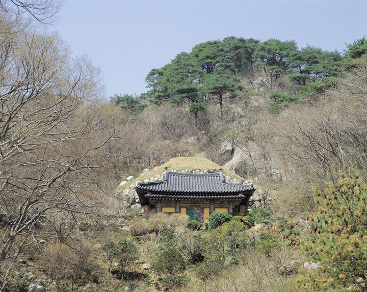 석굴암석굴 전경