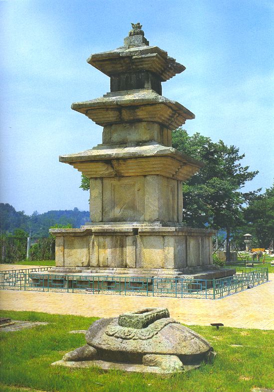 경주 고선사지 삼층석탑(경주박물관내)