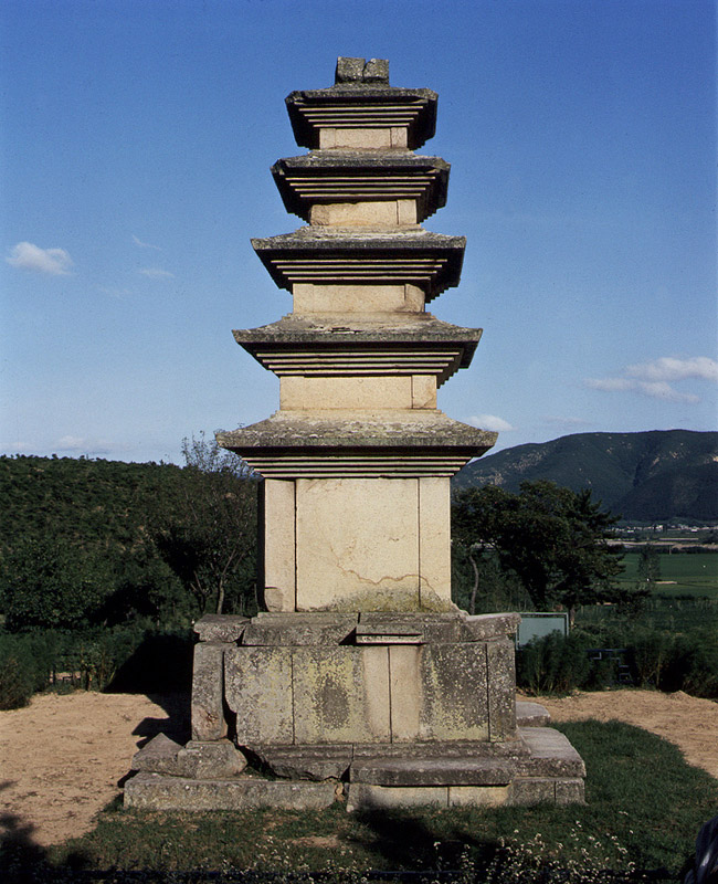 경주 나원리 오층석탑