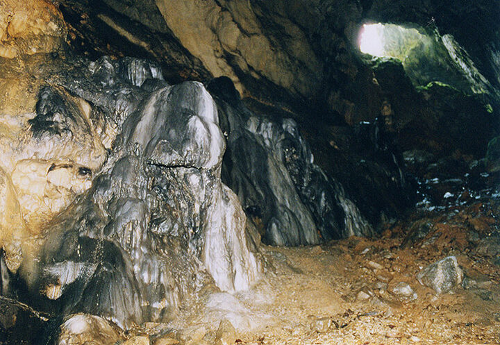 문경모산굴
