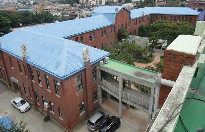 서울 경기상업고등학교 본관 및 청송관/ 본관 원경