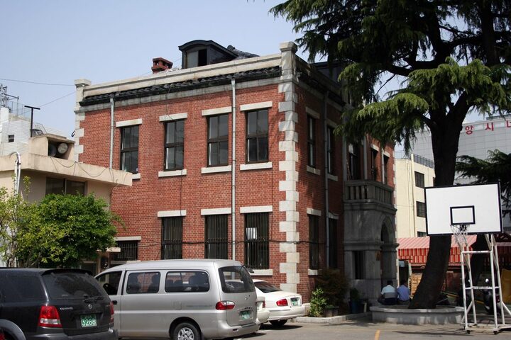 전경 2