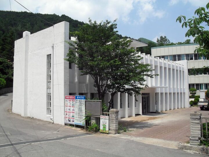 측면