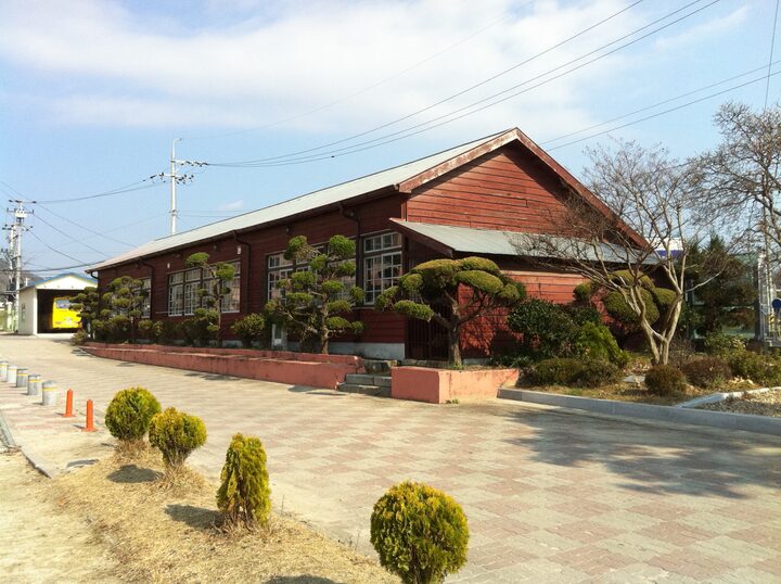 옥천죽향초등학교구교사