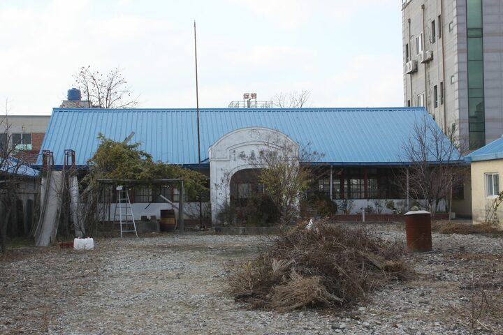 교사 전경