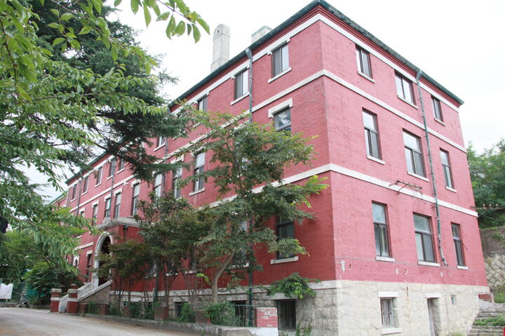 목포 천주교 구 교구청 전경