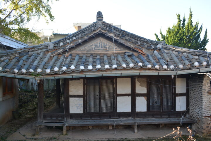 영광 창녕조씨 관해공 가옥
