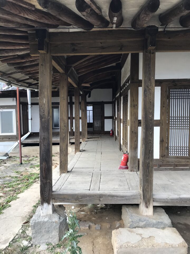 임실교당_툇마루 (사진출처 : 임실군청)