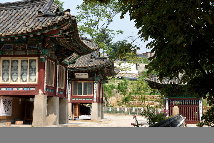 서울 흥천사 대방_측면 (촬영년도 : 2015년)