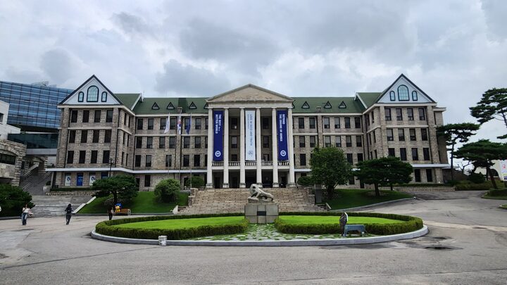 서울 한양대학교 구 본관(2023년 정기조사)