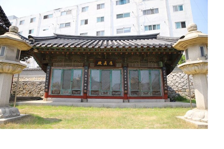 부용암 응진전