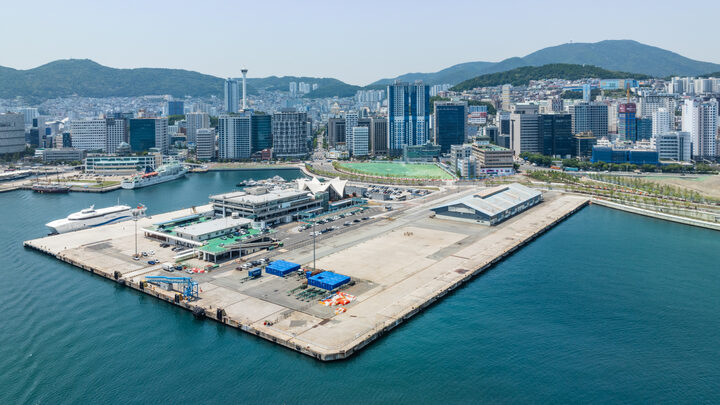 부산항 제1부두 전경(출처: 부산광역시)