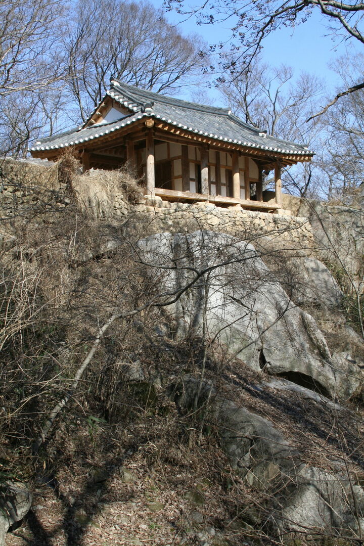 초연정 전경
