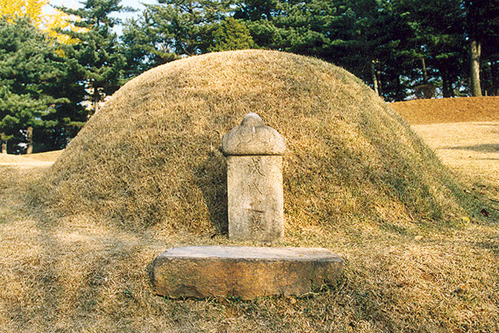성삼문묘