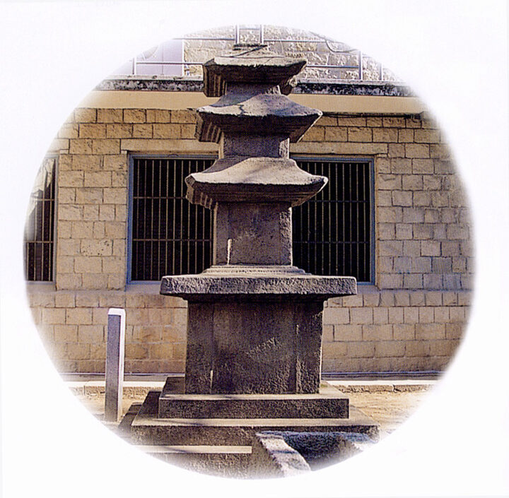 삼층석탑
