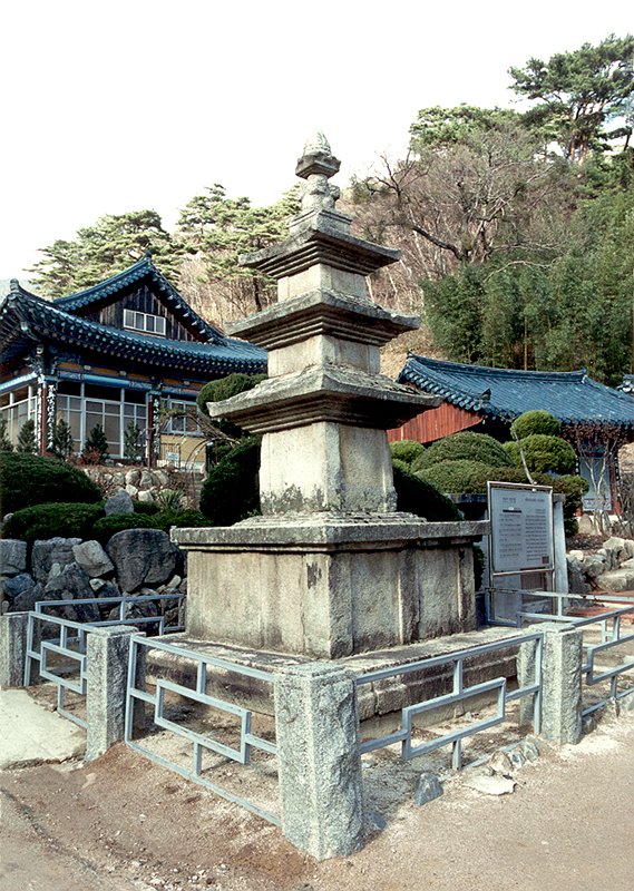 석남사삼층석탑