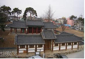 팽성읍객사전경
