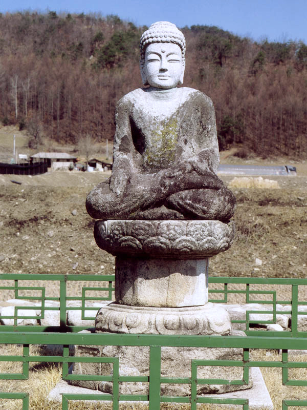 상동리석불좌상