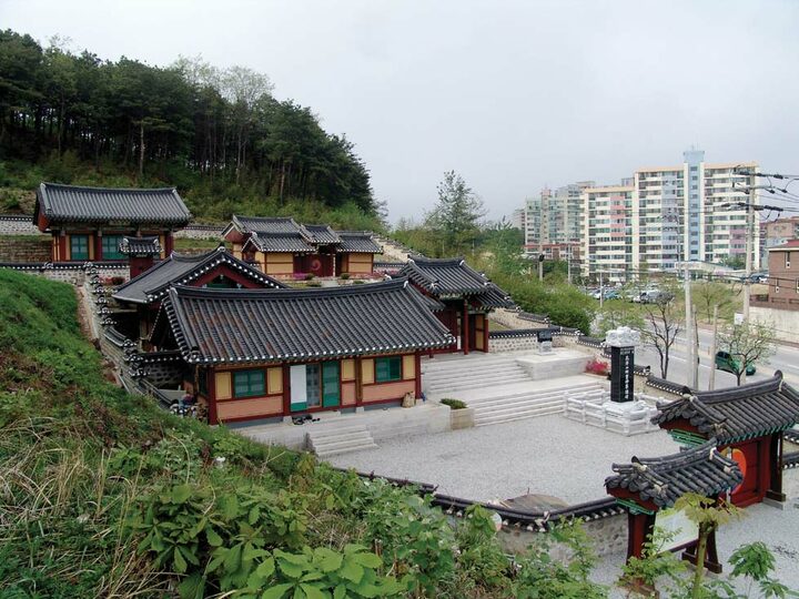 화부산사 전경