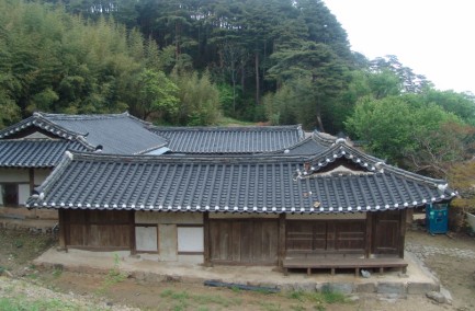 최대석가옥(측면)