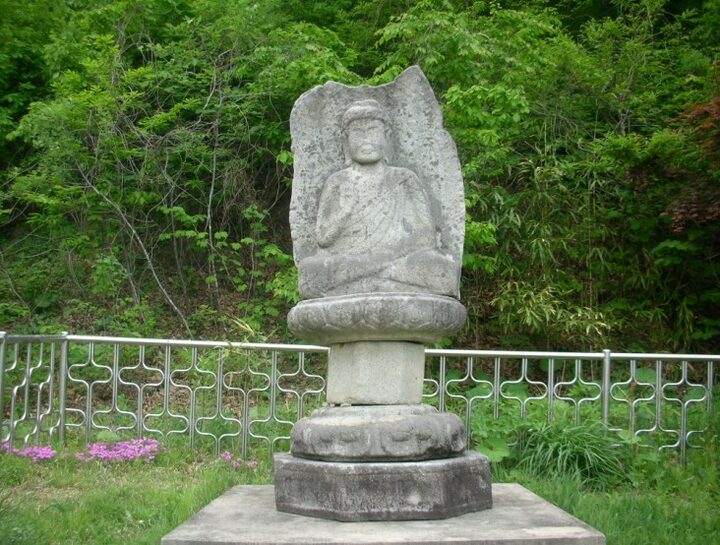 보광리 석조여래좌상(정면)
