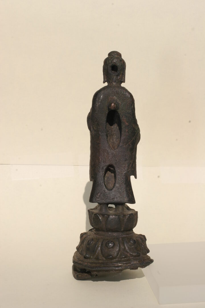 삼척 천은사 금동약사여래입상(강원도청)