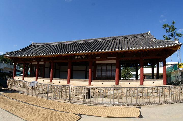 보은 회인 인산객사 전경