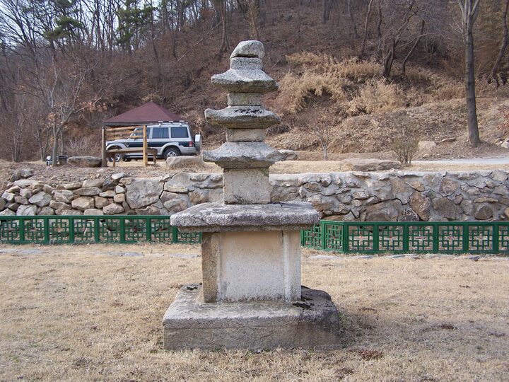 공주가척리석탑