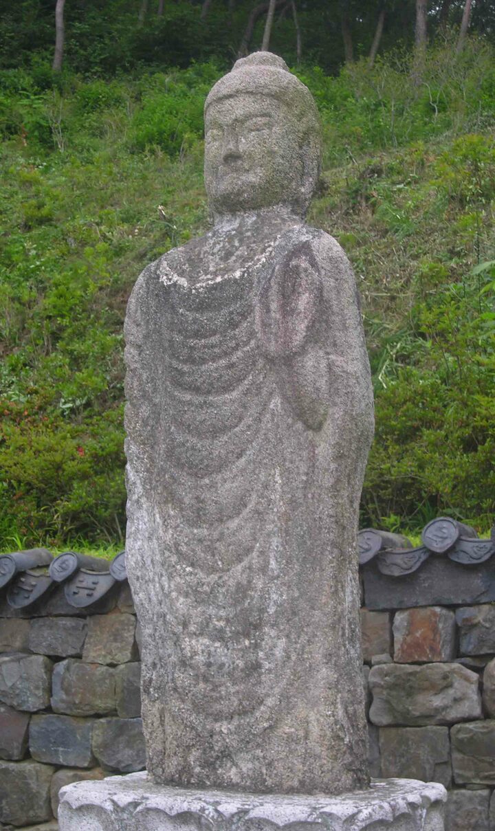 홍성 고산사 석조여래입상
