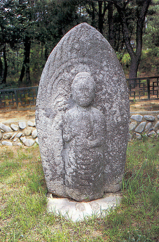 낙동리석조여래입상