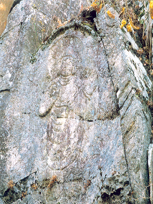 견두산마애여래입상