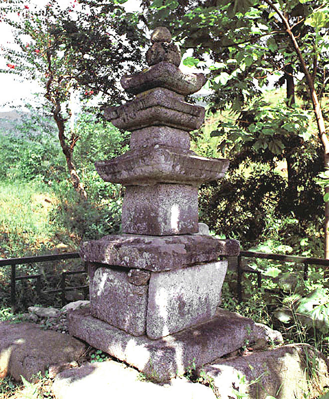 구례사도리삼층석탑